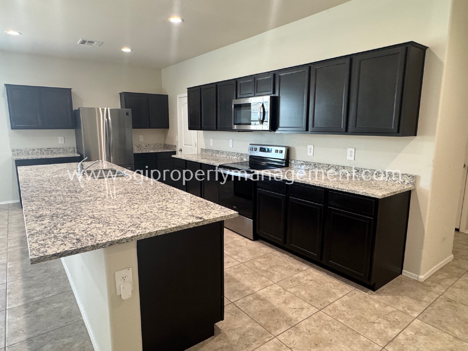 3 Bedroom, 3 bathroom Maricopa Home property image