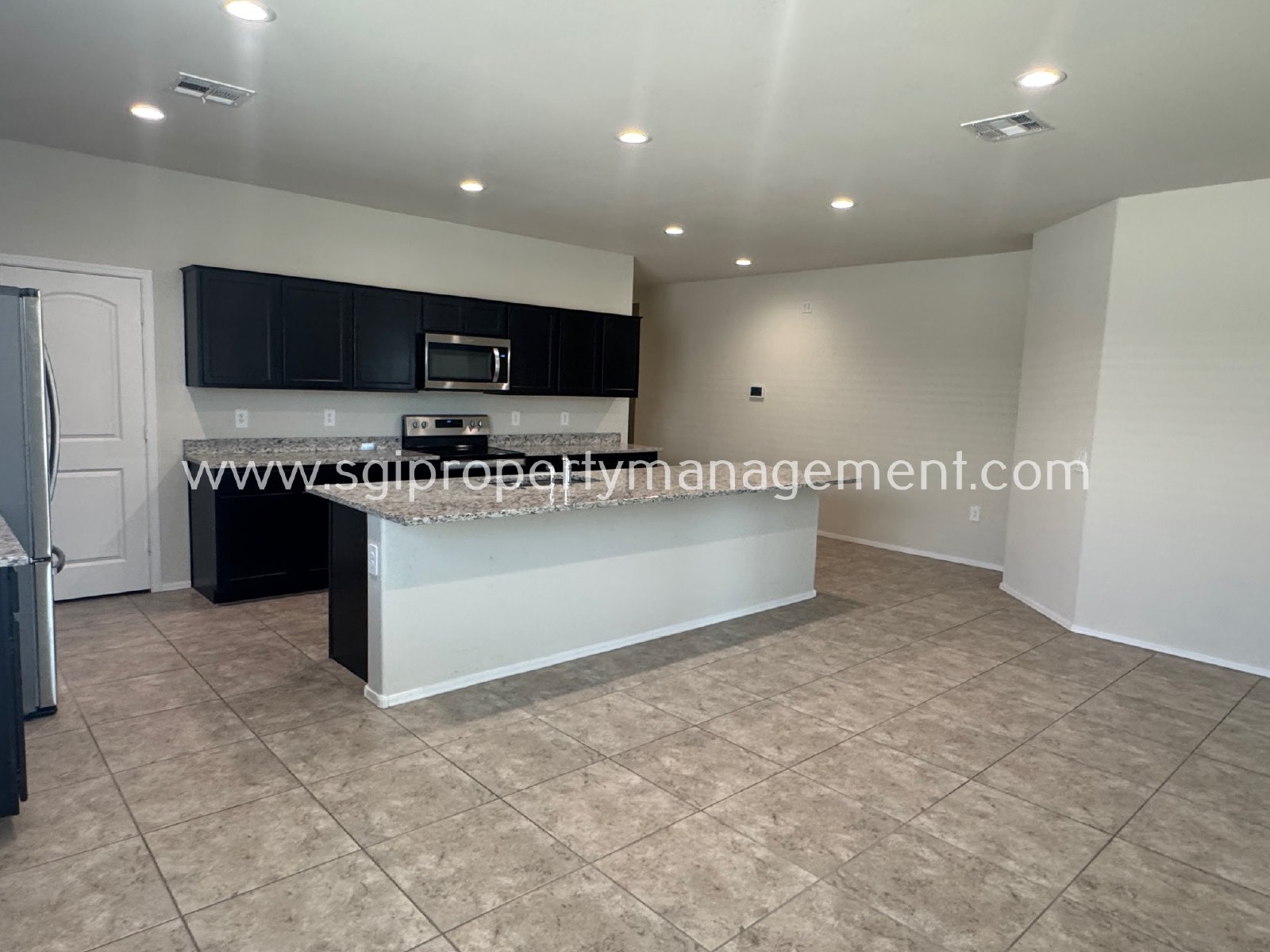 3 Bedroom, 3 bathroom Maricopa Home property image