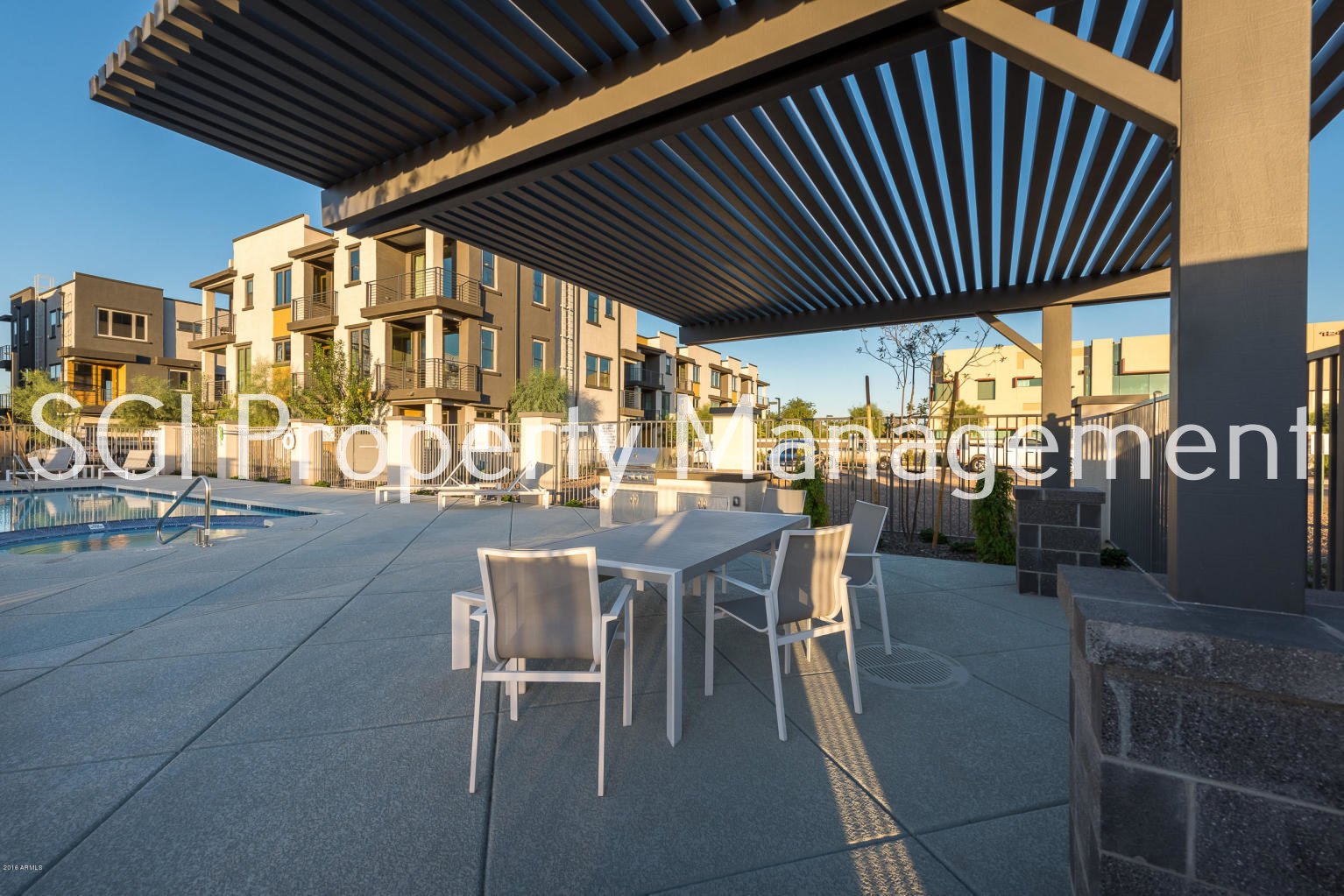STUNNING 3 BEDROOM LUXURY TEMPE CONDO! property image
