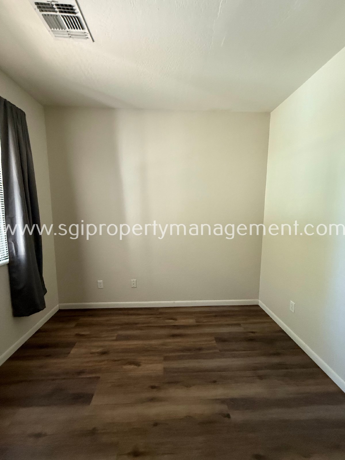 STUNNING 3 BEDROOM LUXURY TEMPE CONDO! property image