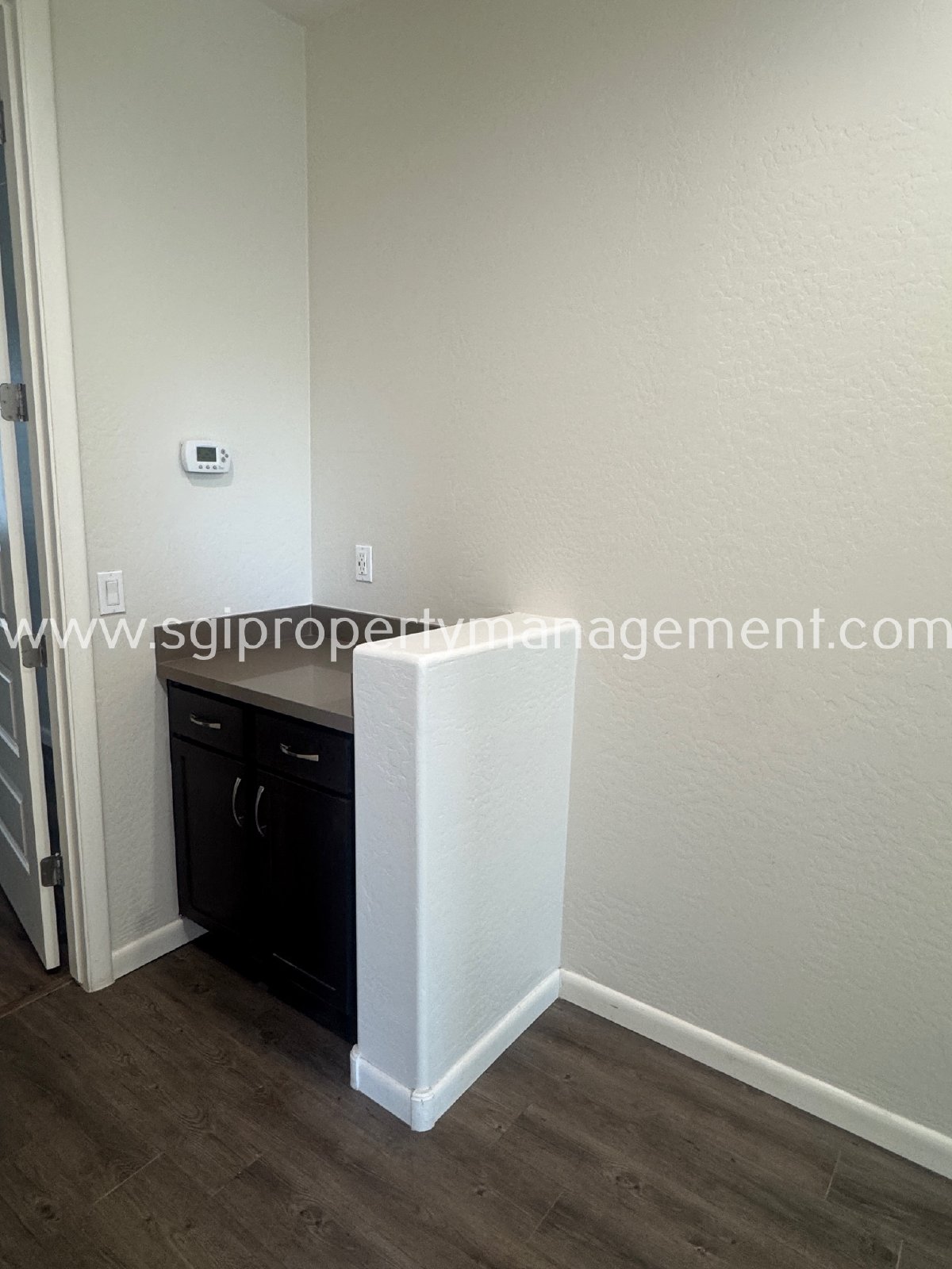 STUNNING 3 BEDROOM LUXURY TEMPE CONDO! property image