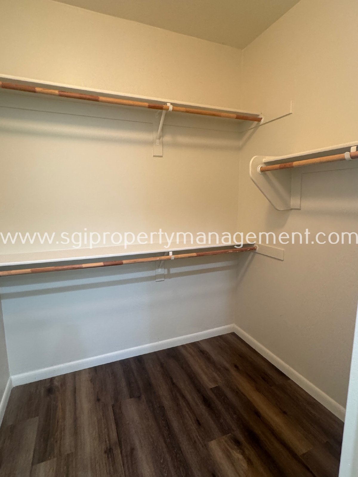 STUNNING 3 BEDROOM LUXURY TEMPE CONDO! property image