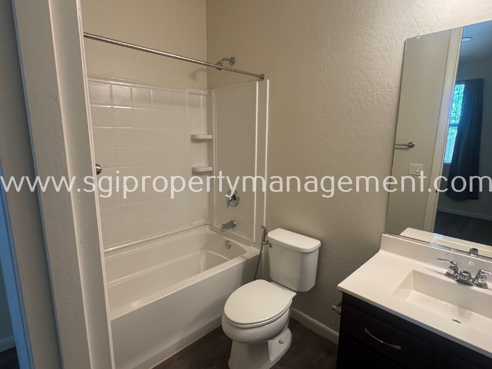 STUNNING 3 BEDROOM LUXURY TEMPE CONDO! property image