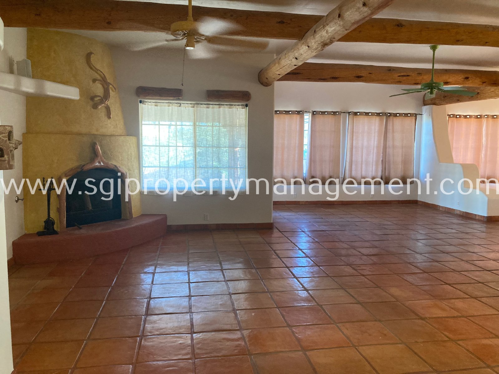 BEAUTIFUL HOME WITH PRIVATE POOL! property image