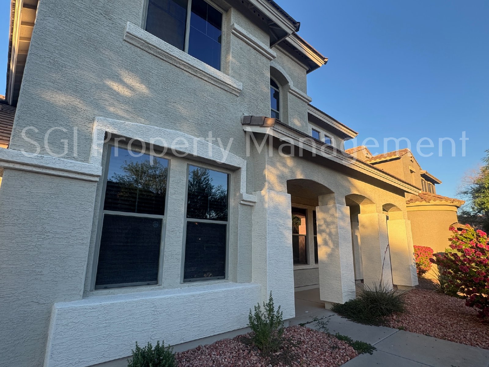 5 bedroom Waddell home with pool and spa property image