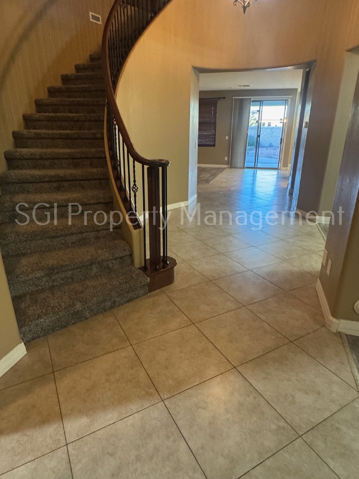 5 bedroom Waddell home with pool and spa property image