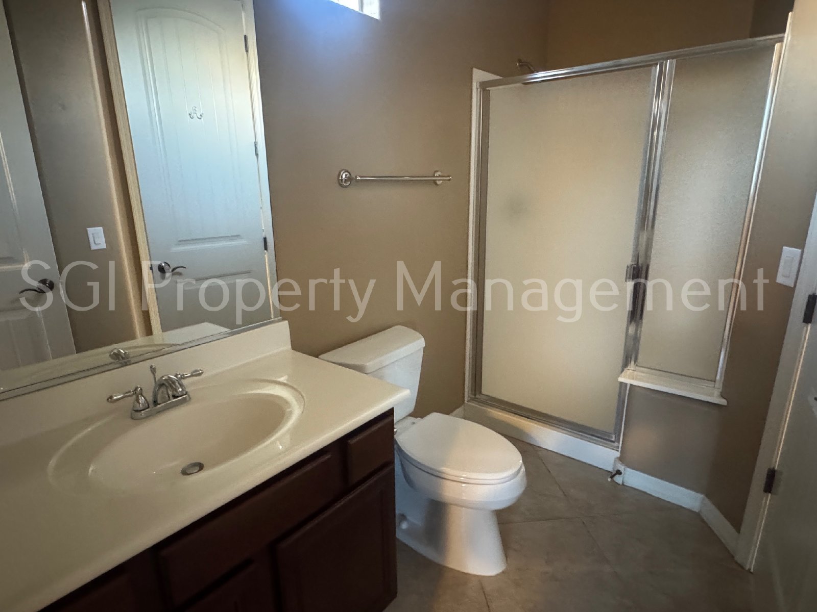 5 bedroom Waddell home with pool and spa property image