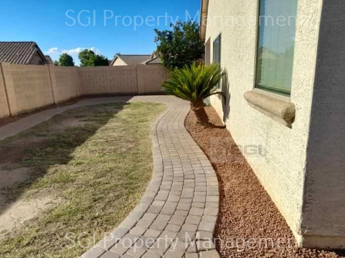 4 BEDROOM LAVEEN PROPERTY! property image