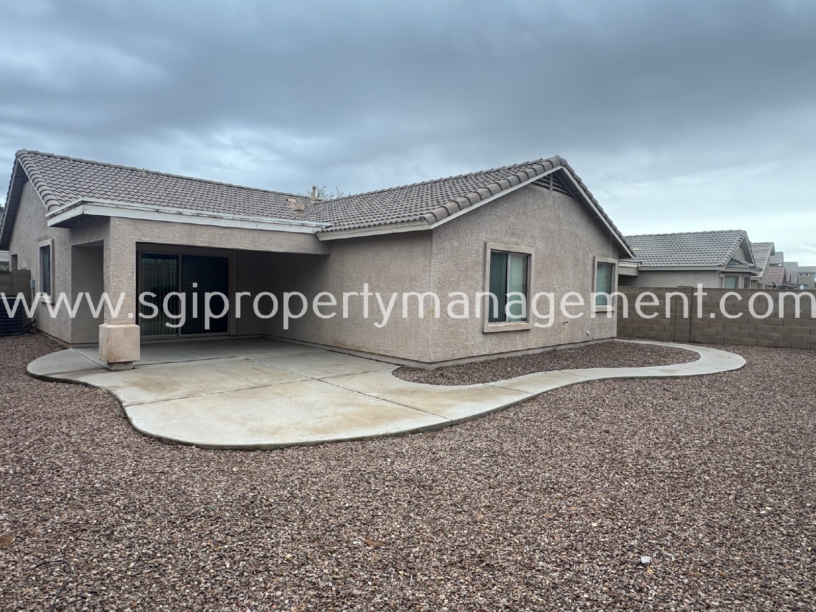 Charming 3 bedroom single level San Tan Valley home property image