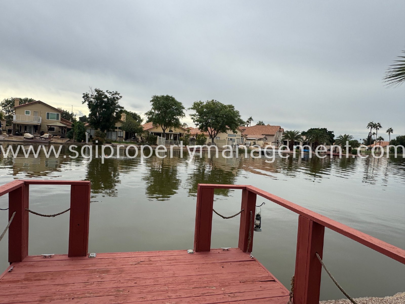 Charming Lakefront 3 bedroom, 2 bathroom home property image