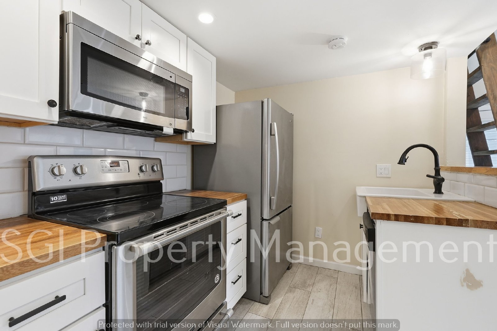 Beautiful Home in a Great Location property image