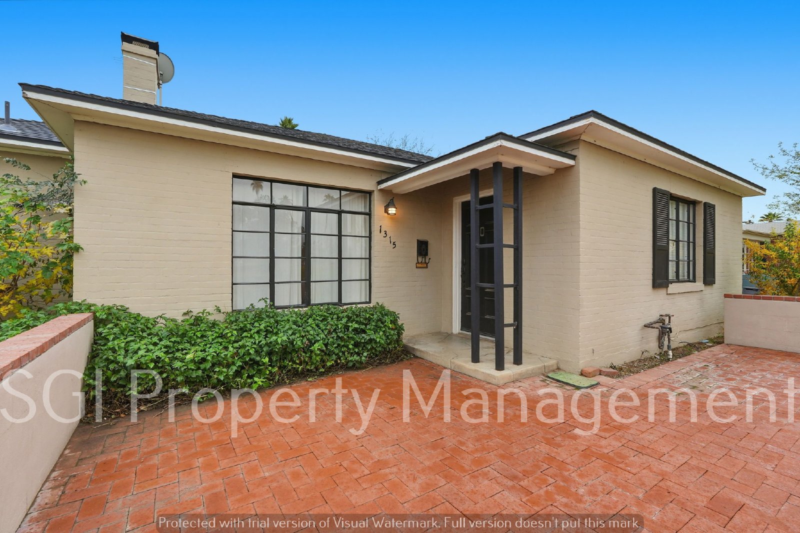 Beautiful Home in a Great Location property image