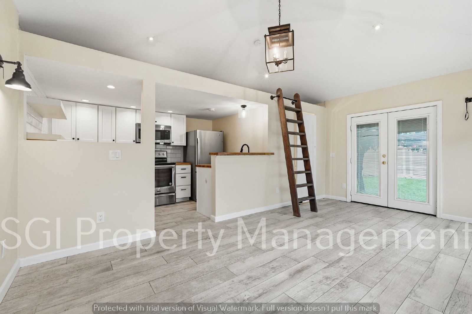 Beautiful Home in a Great Location property image