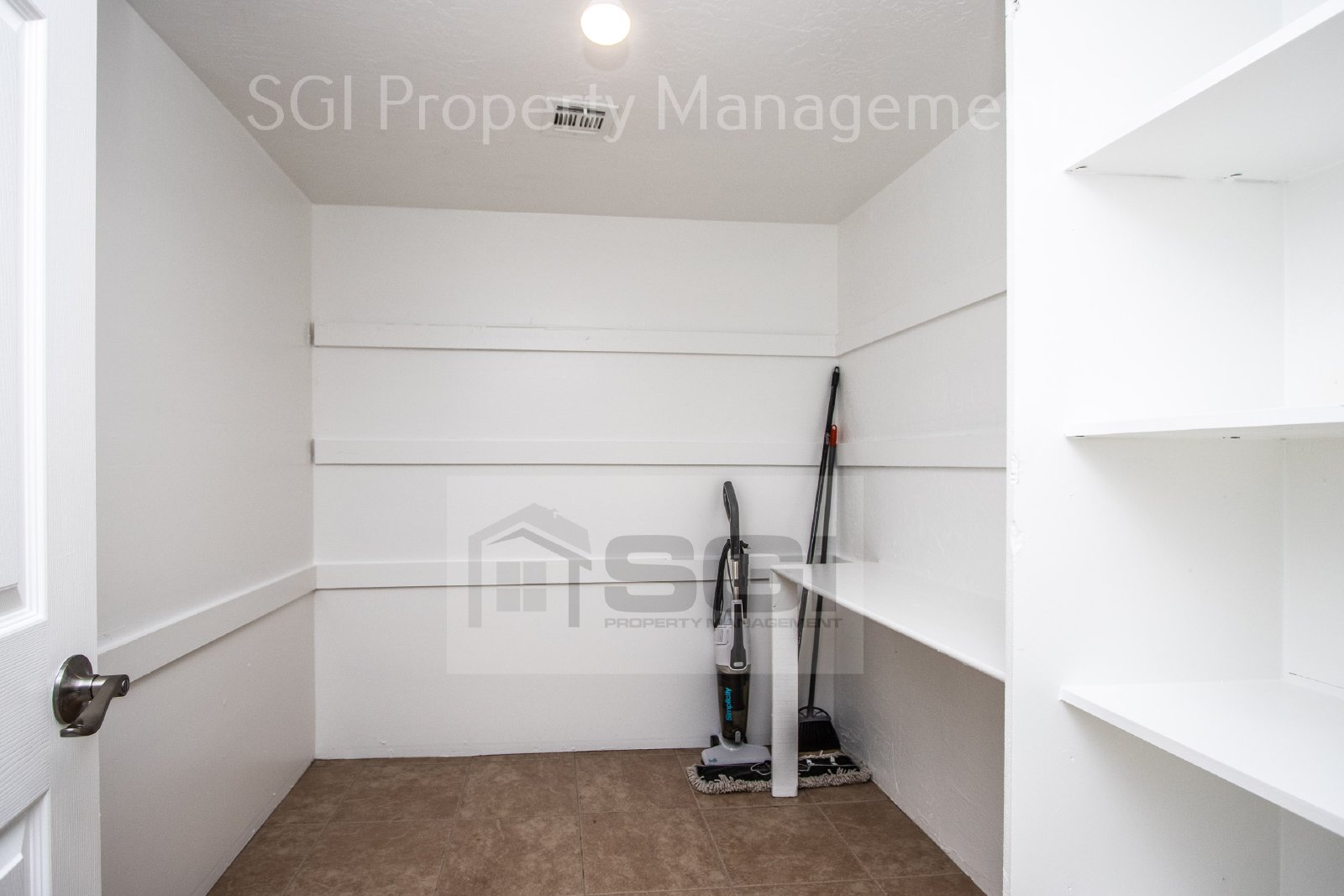 CHARMING 3 BED 2 BATH HOME FOR RENT! property image