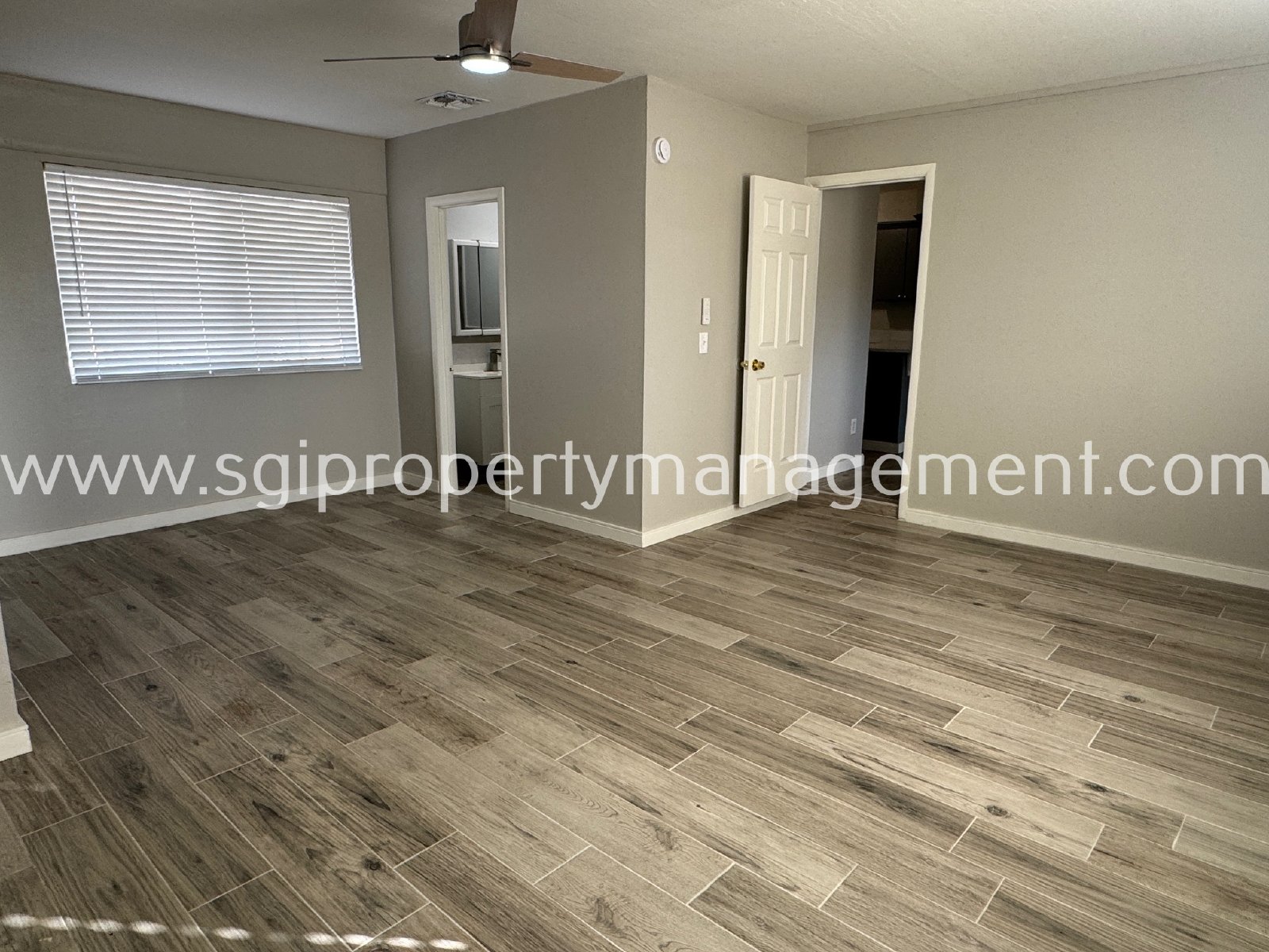 Northeast Phoenix property with RV Gate! property image