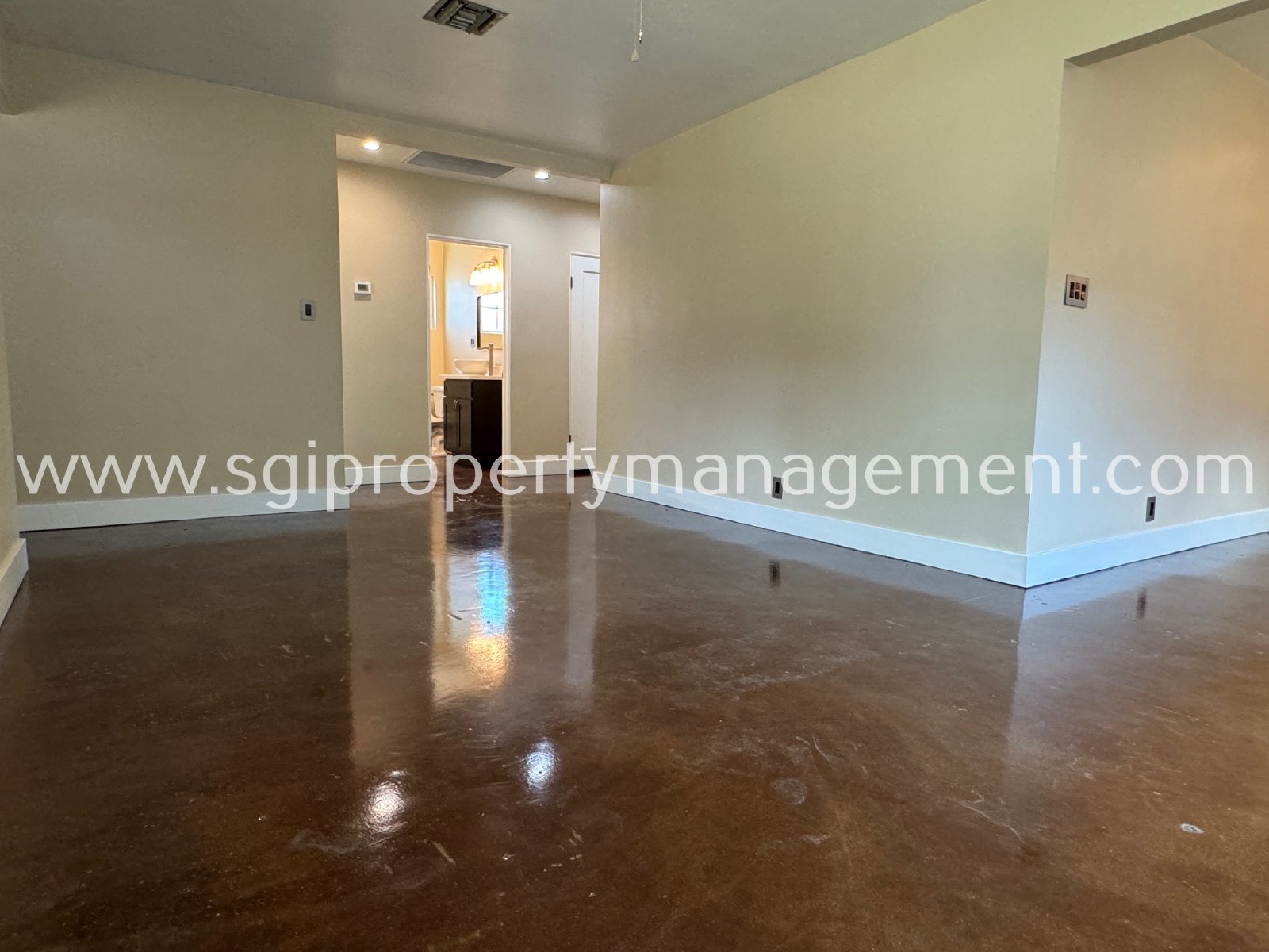 Phoenix home for rent property image