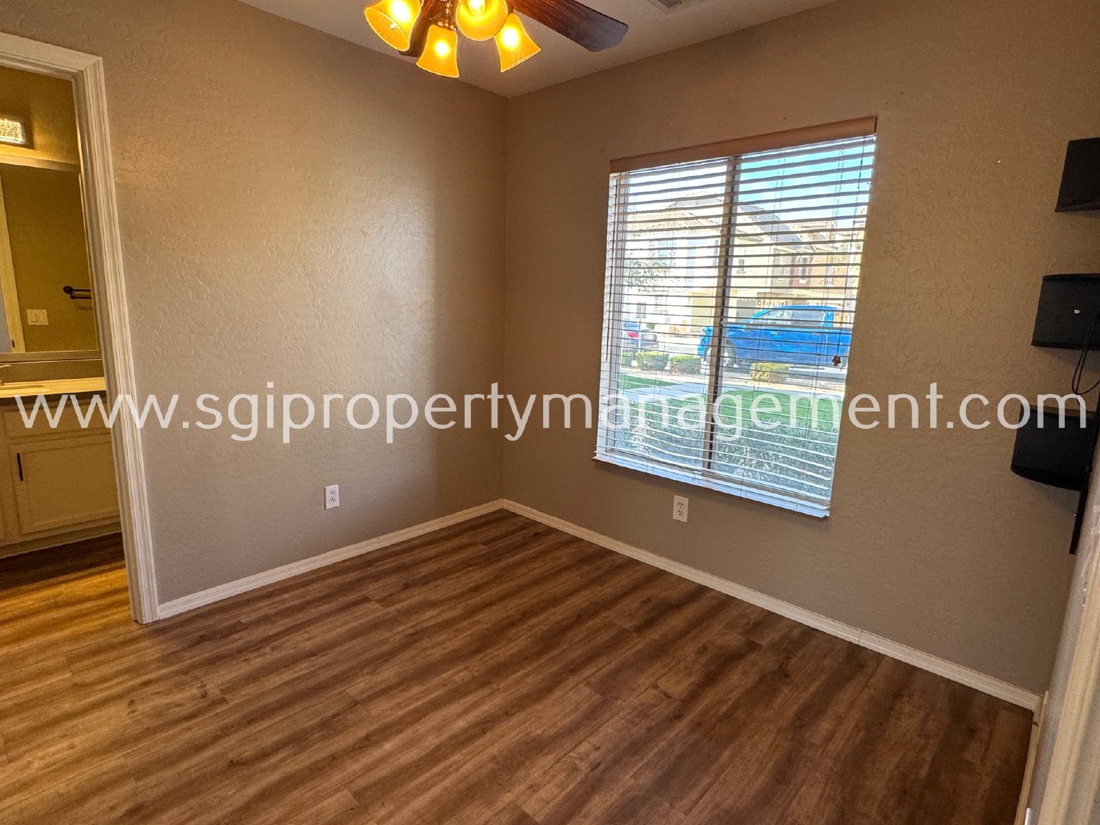 Beautiful rental in downtown Gilbert recently renovated! property image