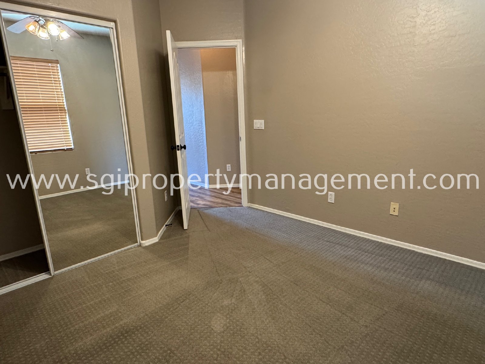 Beautiful rental in downtown Gilbert recently renovated! property image