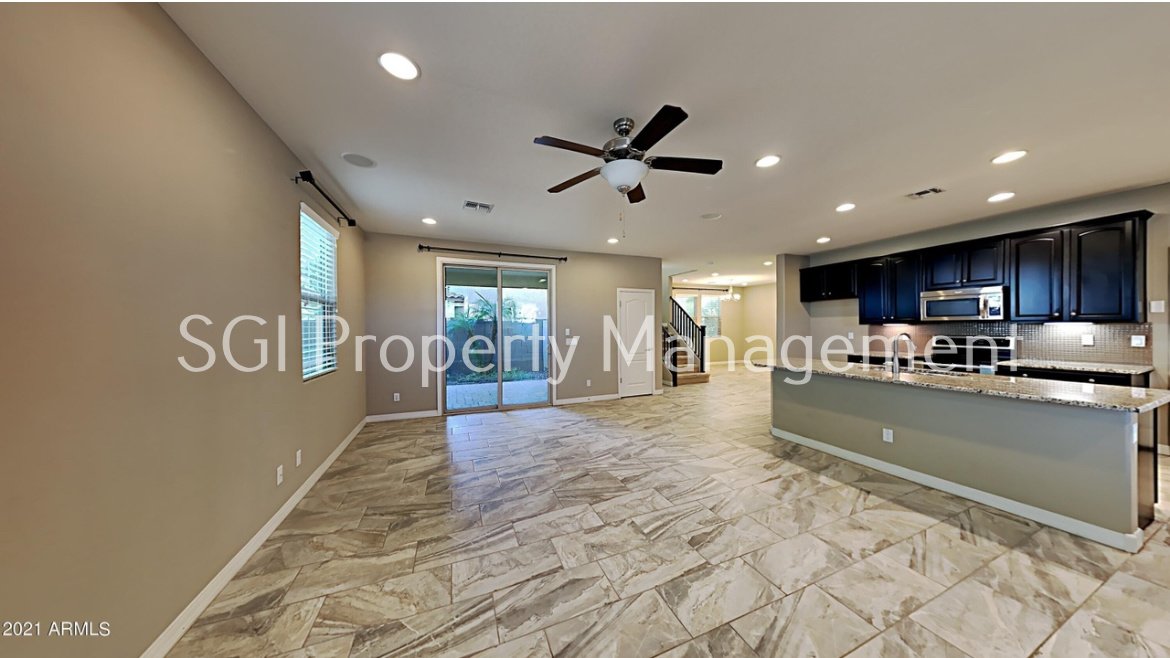 Beautiful and spacious Mesa home property image