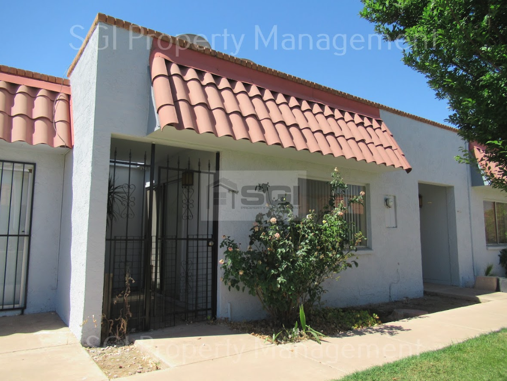 2 BEDROOM 2 BATHROOM HOME IN GREAT LOCATION!! property image