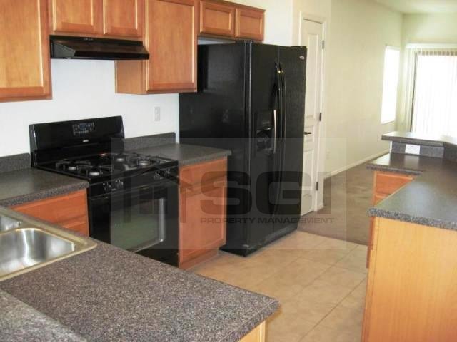 Great single level home ready fro your move in property image