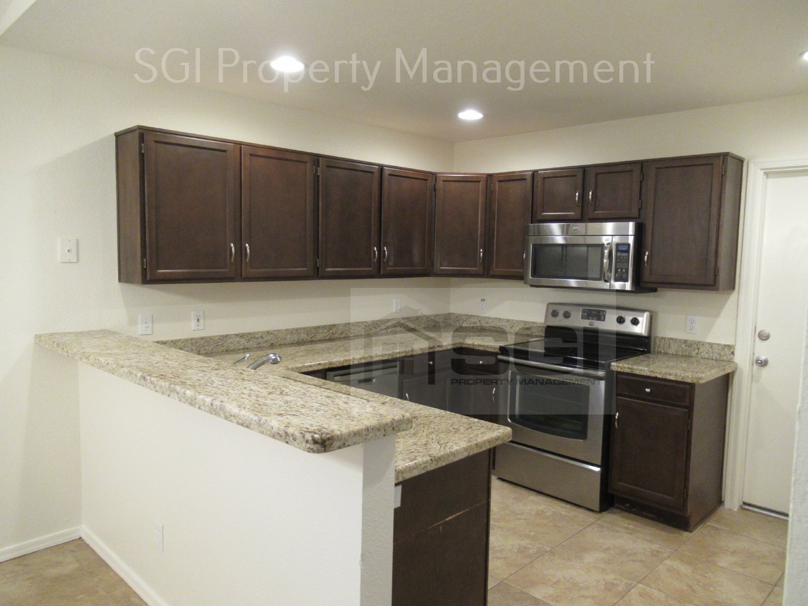 Nicely updated 3 bedroom, 2 bath house in great location property image