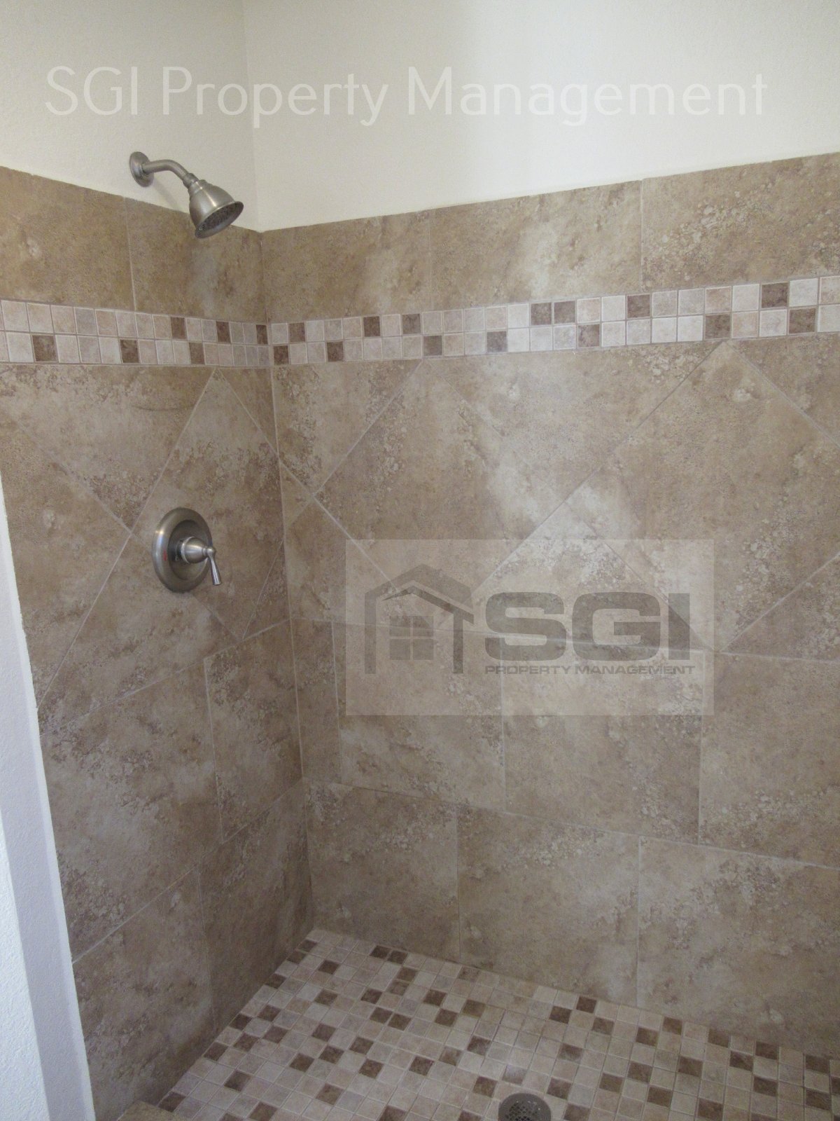 Nicely updated 3 bedroom, 2 bath house in great location property image