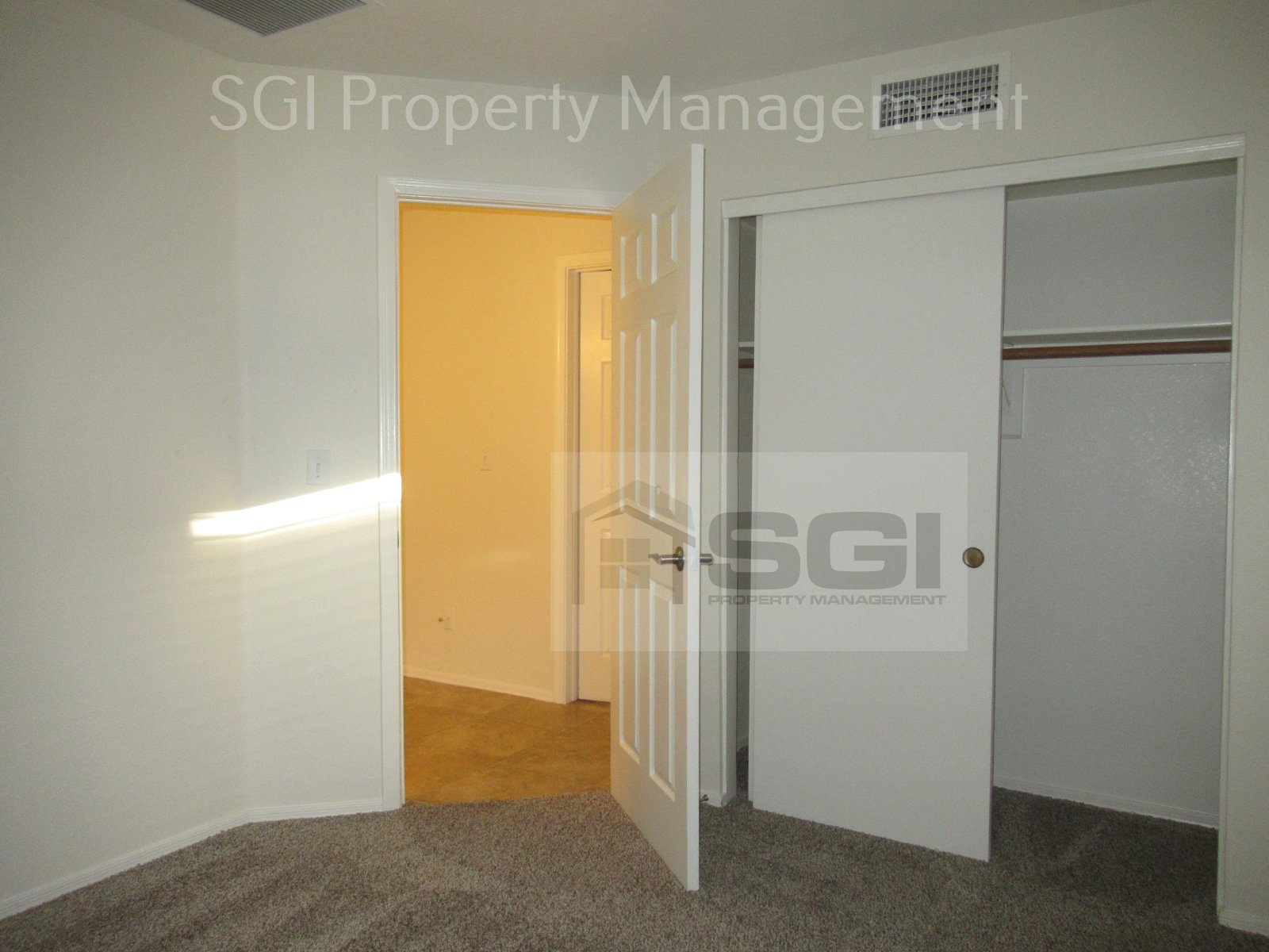 Nicely updated 3 bedroom, 2 bath house in great location property image