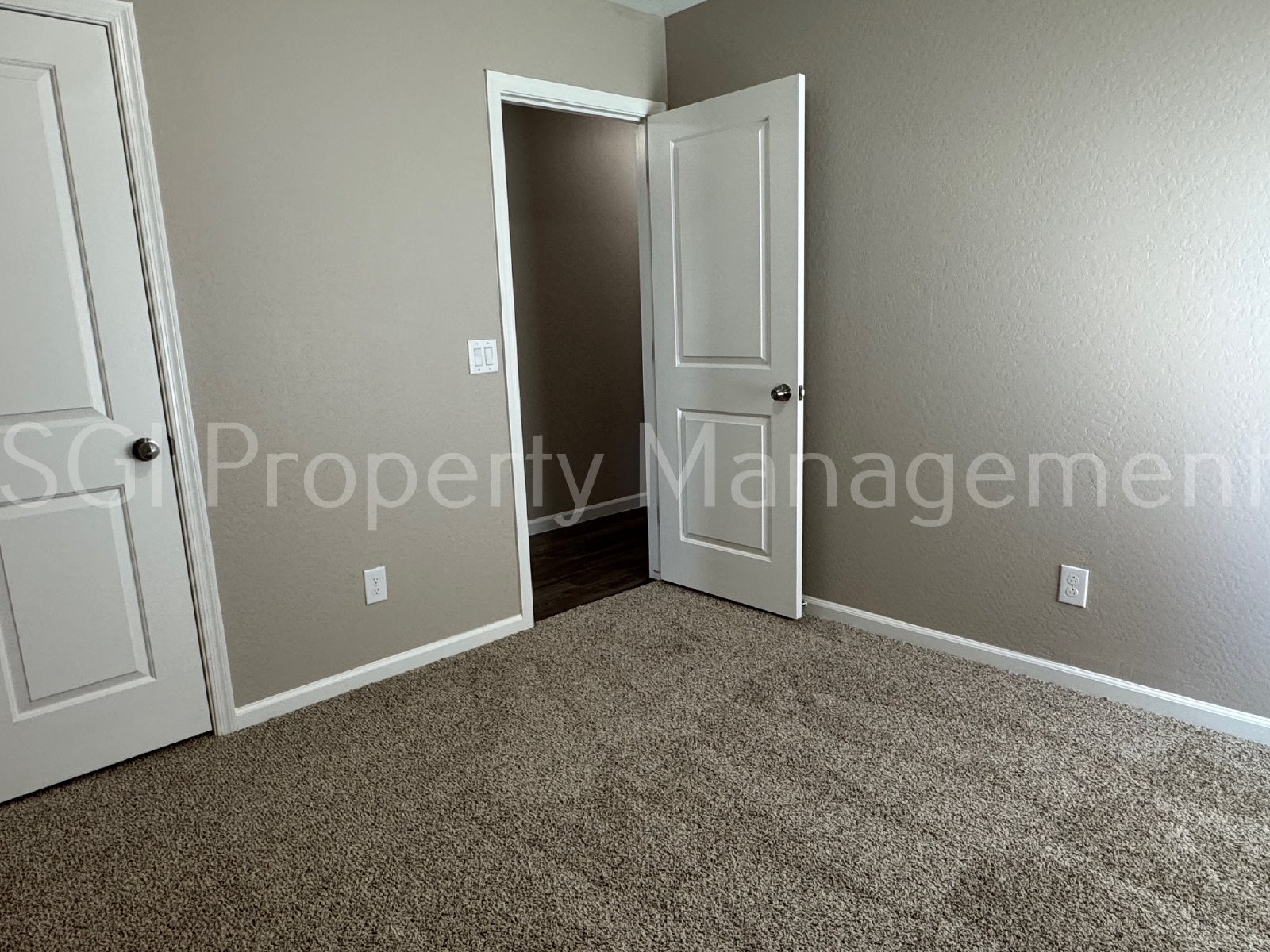 Beautiful home ready for move in property image