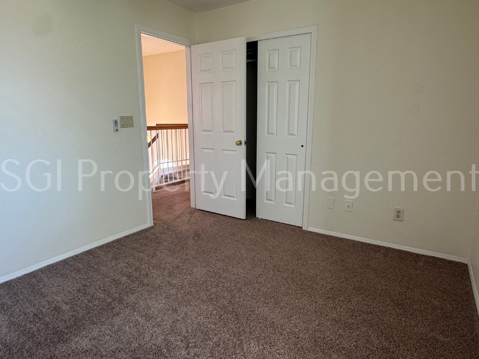 BEAUTIFUL ENERGY EFFICIENT UPGRADED 3 BEDROOM + LOFT!! property image