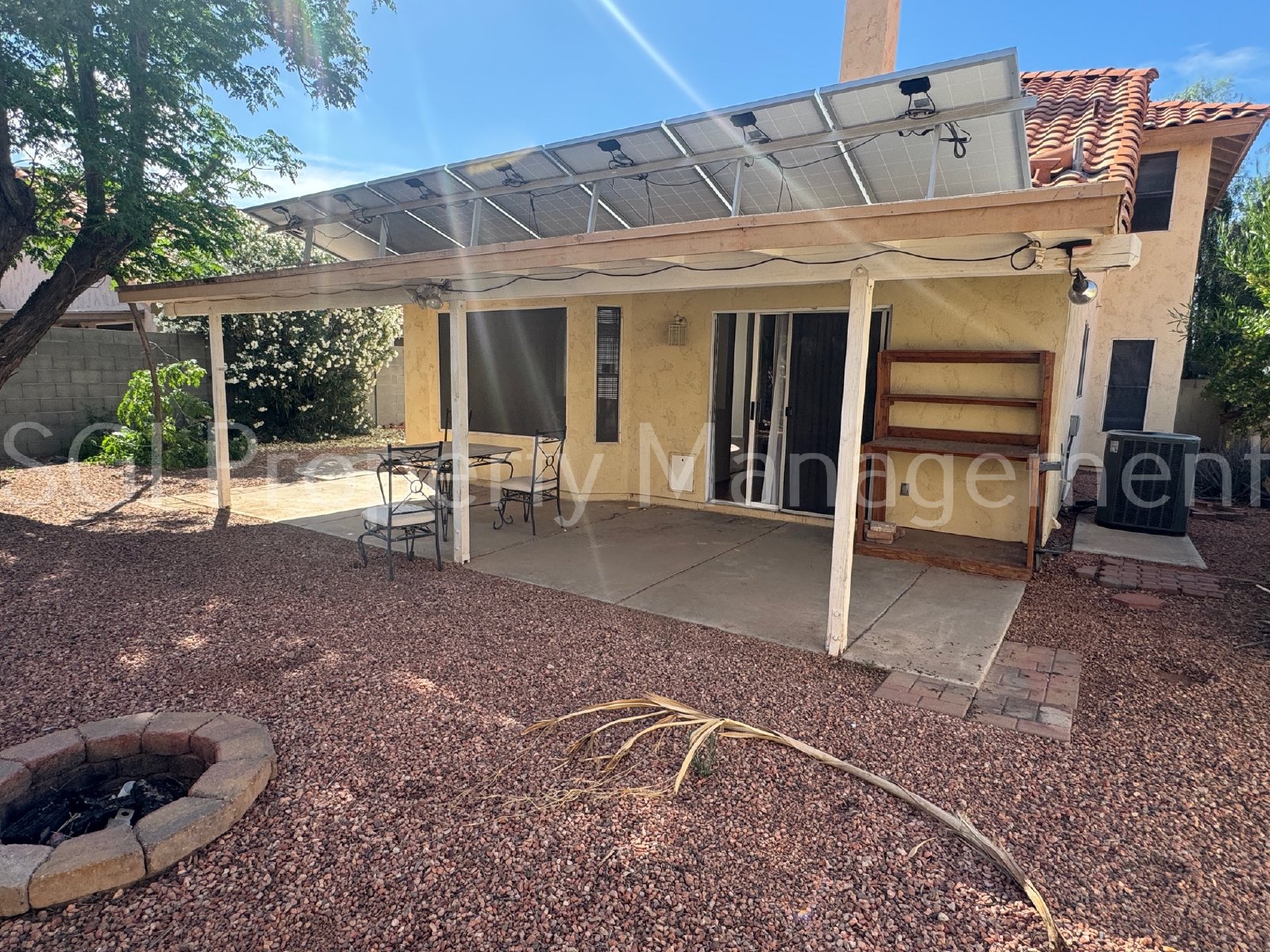 BEAUTIFUL ENERGY EFFICIENT UPGRADED 3 BEDROOM + LOFT!! property image