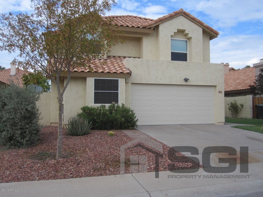 BEAUTIFUL ENERGY EFFICIENT UPGRADED 3 BEDROOM + LOFT!! property image