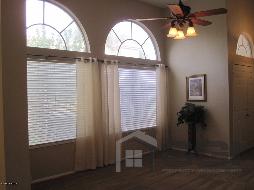 BEAUTIFUL ENERGY EFFICIENT UPGRADED 3 BEDROOM + LOFT!! property image