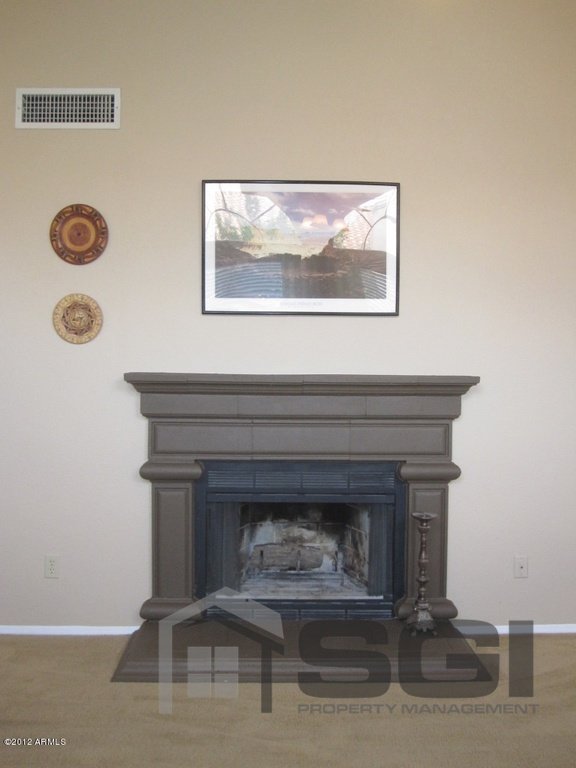 BEAUTIFUL ENERGY EFFICIENT UPGRADED 3 BEDROOM + LOFT!! property image