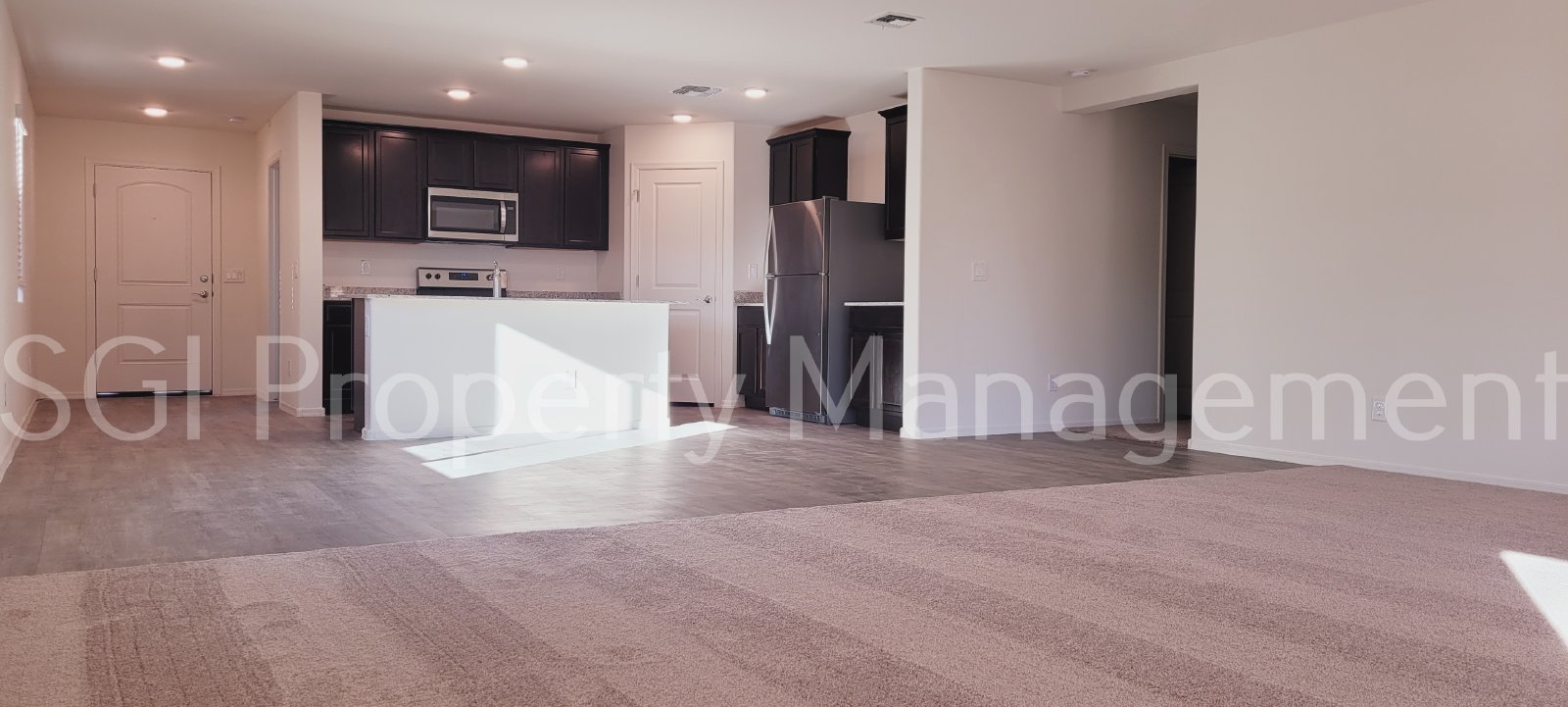 4 bedroom in Mission Ranch property image