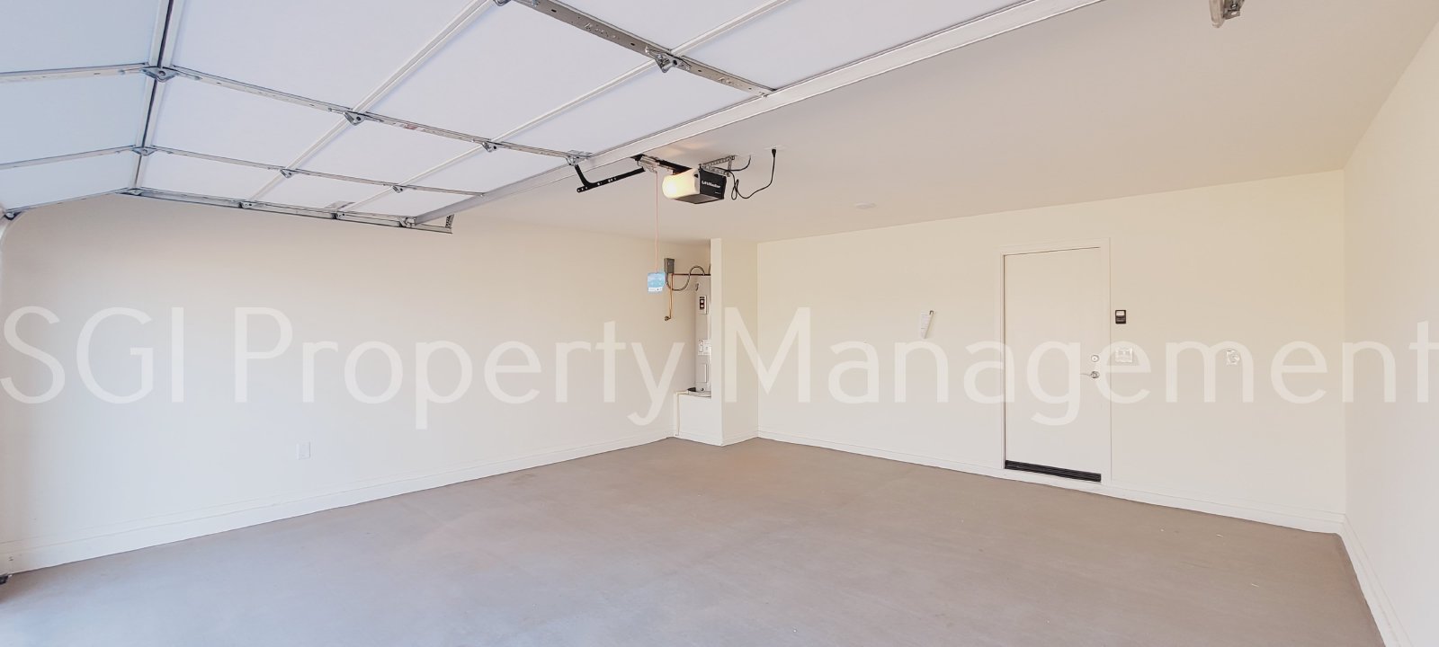 4 bedroom in Mission Ranch property image