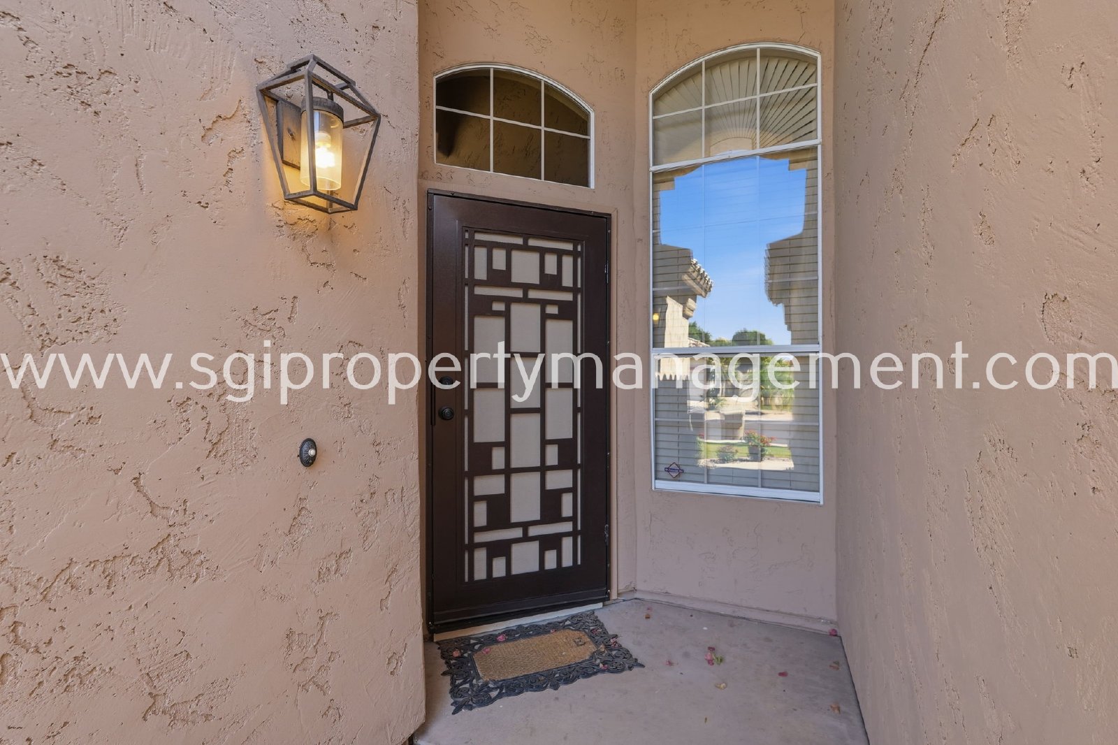 Updated 4 bedroom Peoria home property image