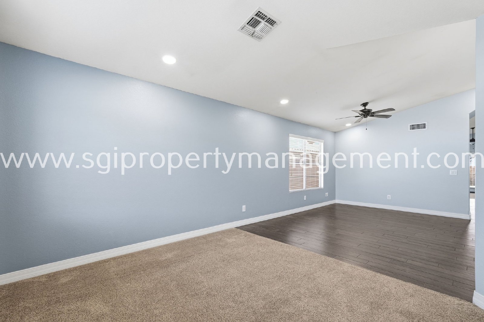 Updated 4 bedroom Peoria home property image