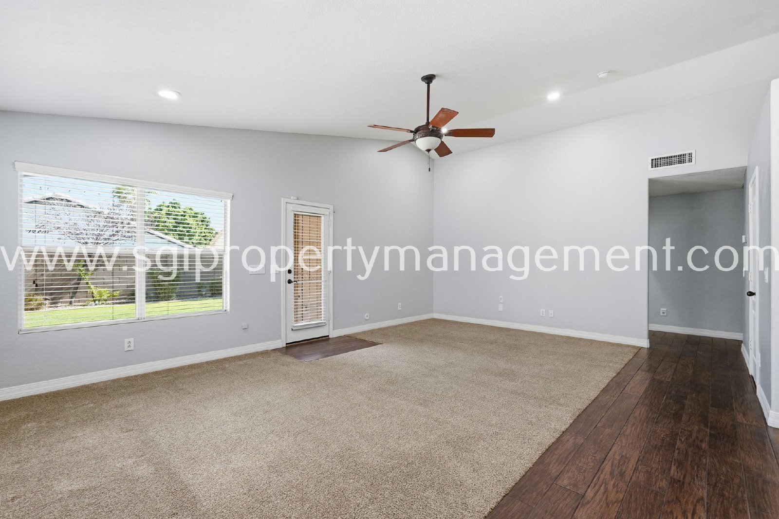 Updated 4 bedroom Peoria home property image