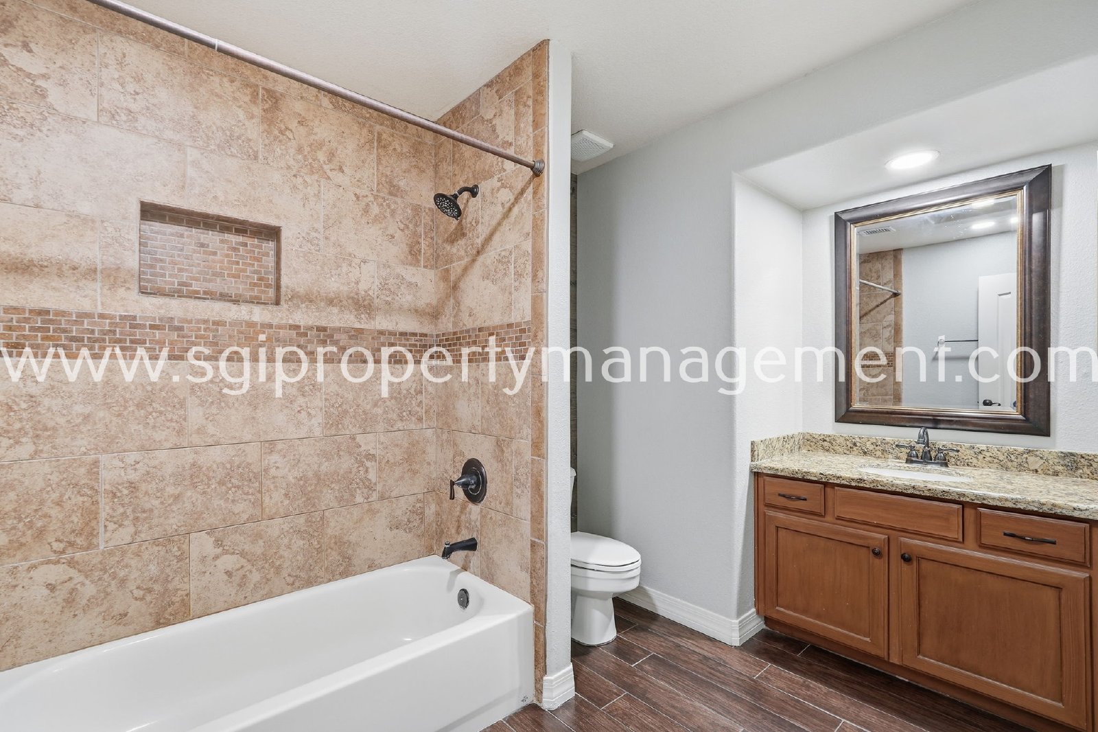 Updated 4 bedroom Peoria home property image
