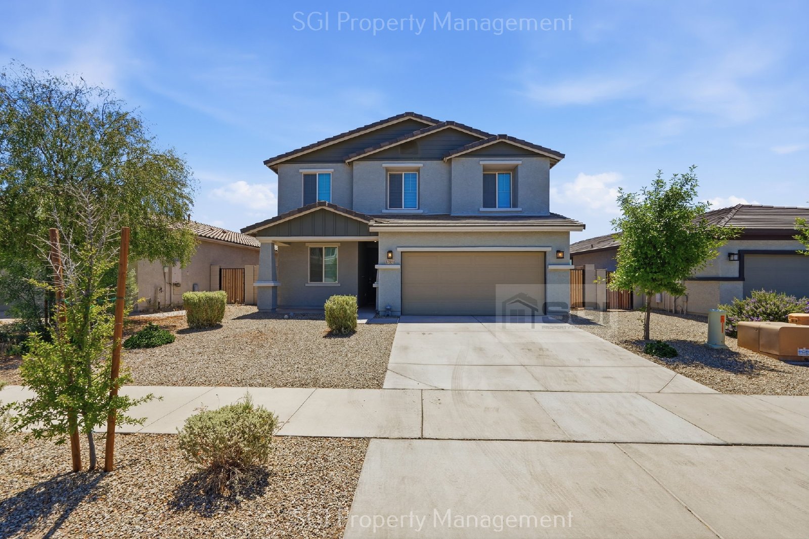 4 BEDROOM 3 BATHROOM SURPRISE HOME. property image