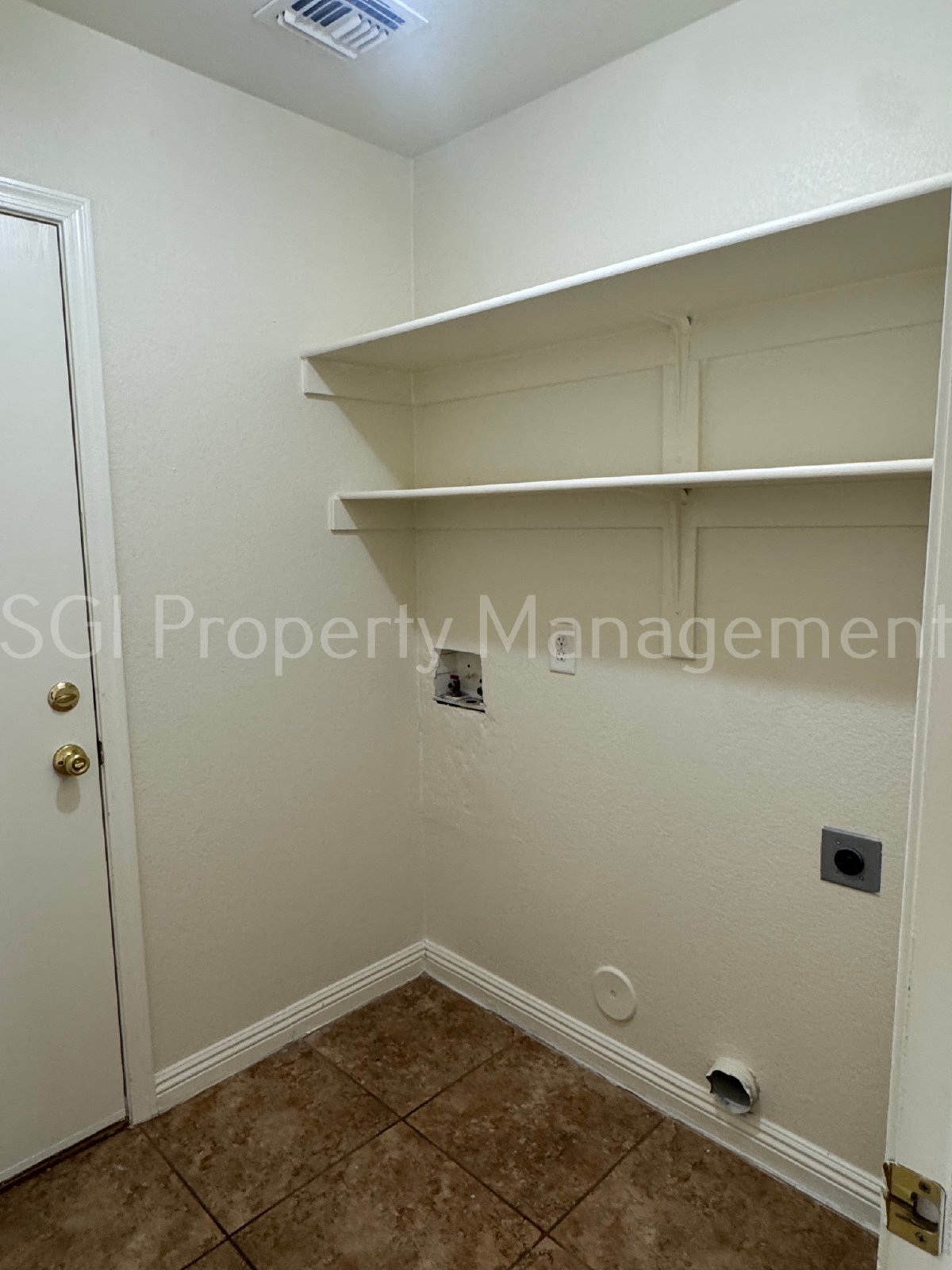 Weston Park 3 bedroom 2 bath home! property image