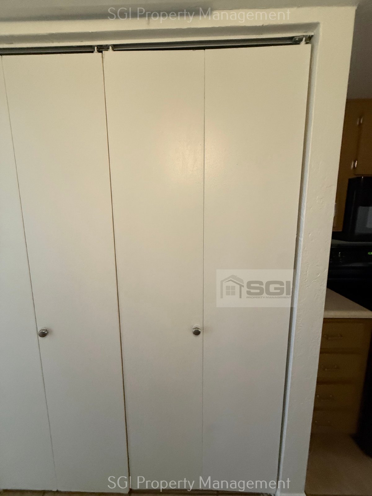 1 Bedroom Condo Ready For Move In! property image