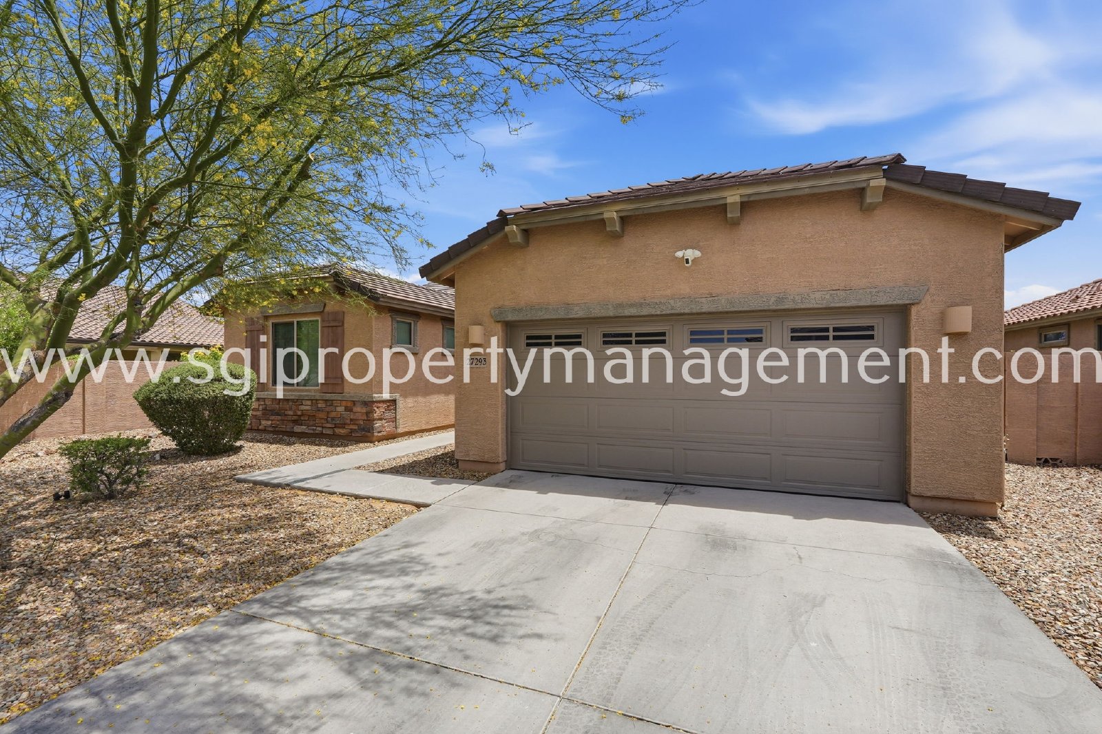 PEORIA HOME WITH MOUNTAIN VIEWS property image