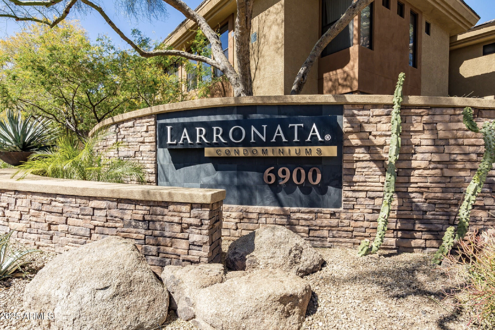 NICE 2 BEDROOM CONDO IN MONTAGE CONDOMINIUMS! property image