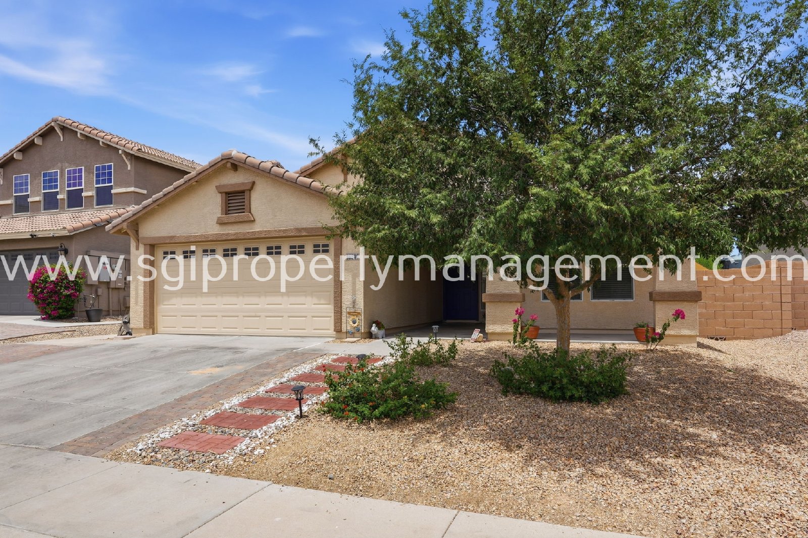 3 bedroom Waddell home with solar panels property image
