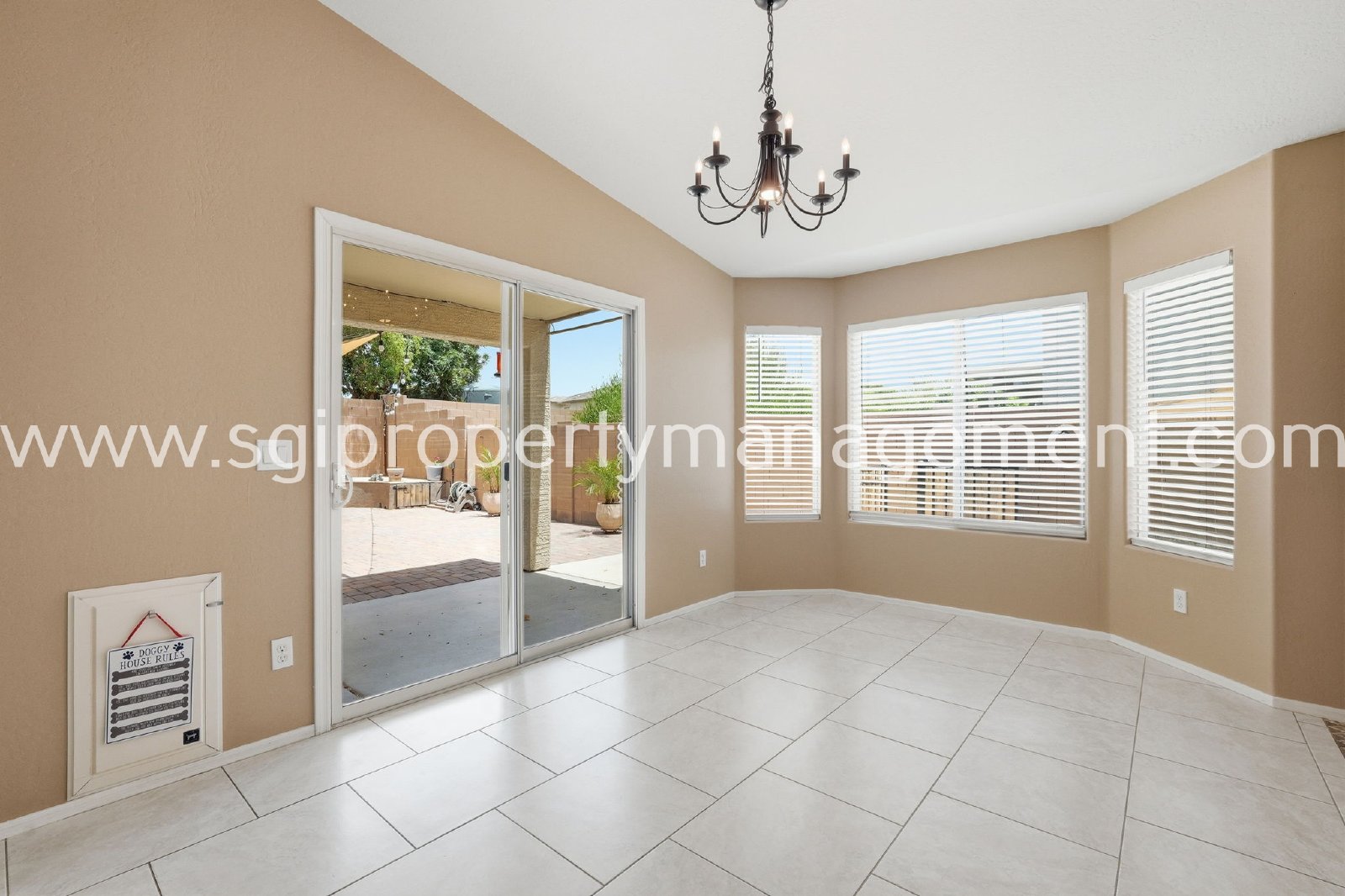 3 bedroom Waddell home with solar panels property image