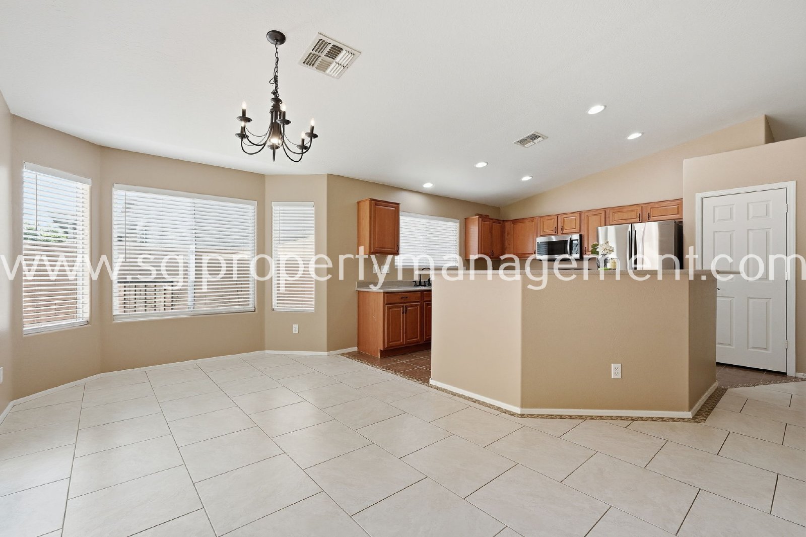 3 bedroom Waddell home with solar panels property image