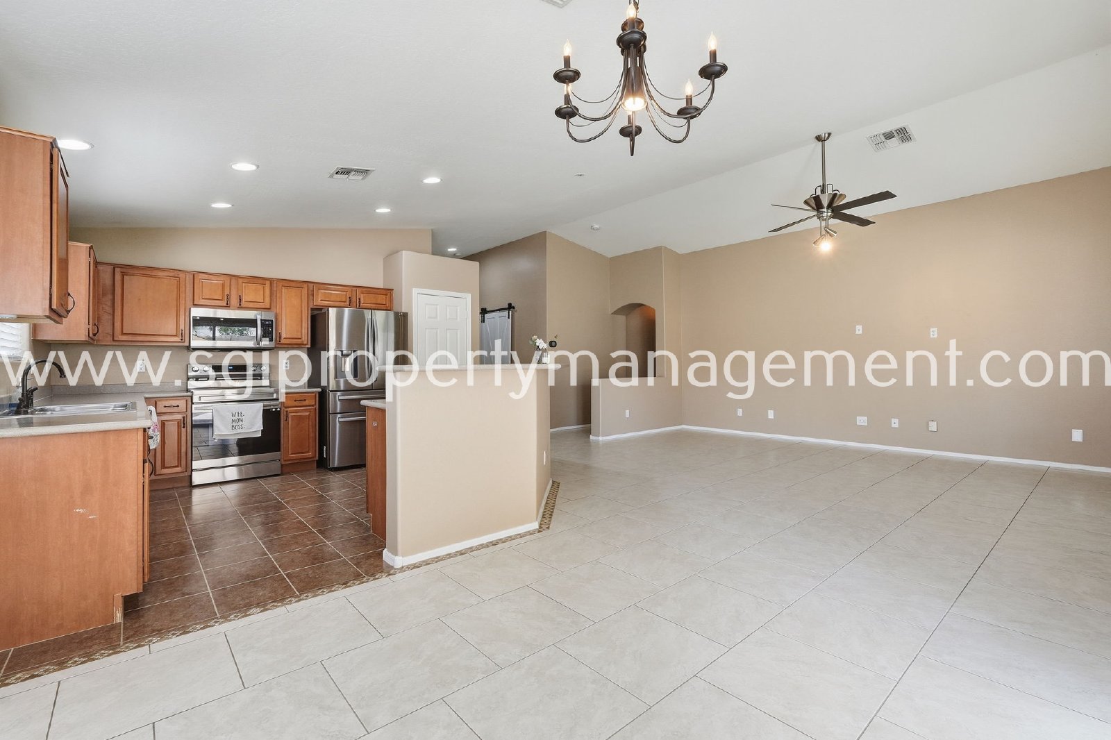3 bedroom Waddell home with solar panels property image