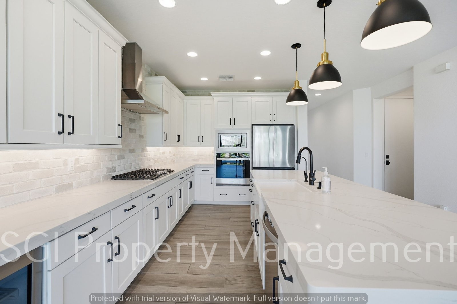 5 Bedroom Luxury Home in a gated community property image